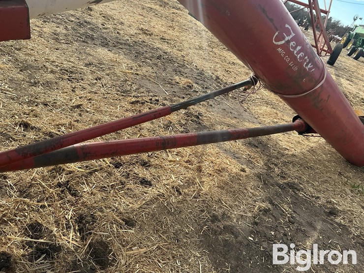 feterl-grain-auger-w/-swing-hopper-image-17