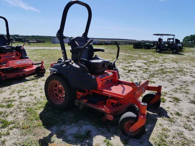2023-kubota-z412kw-image-2