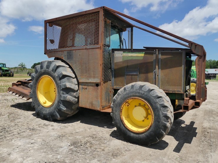 2010-john-deere-7230-image-1