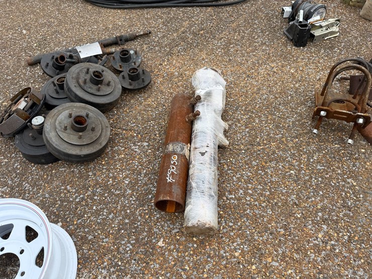 #9050-•-(2)-gn-trailer-hitch-tubes-image-3
