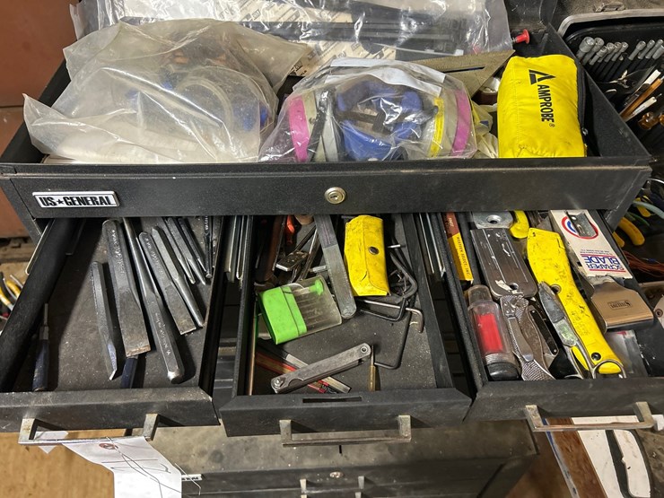 #21-•-u.s.-general-tool-chest-and-contents-image-4