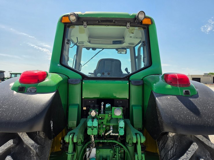john-deere-7520-image-17