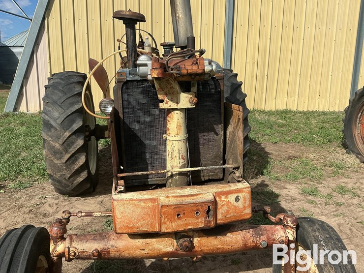 cockshutt-2wd-tractor-image-12
