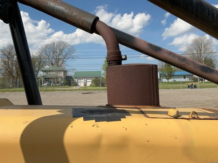 1983-john-deere-550-image-44