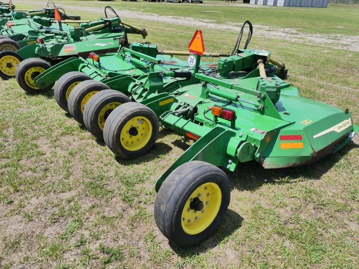 2023-john-deere-fc15r-image-4