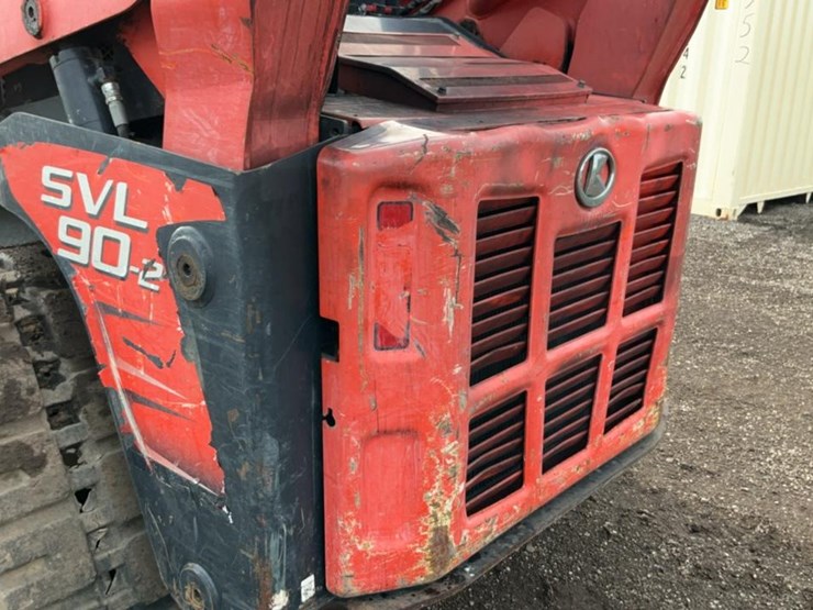 kubota-svl90-2-image-18