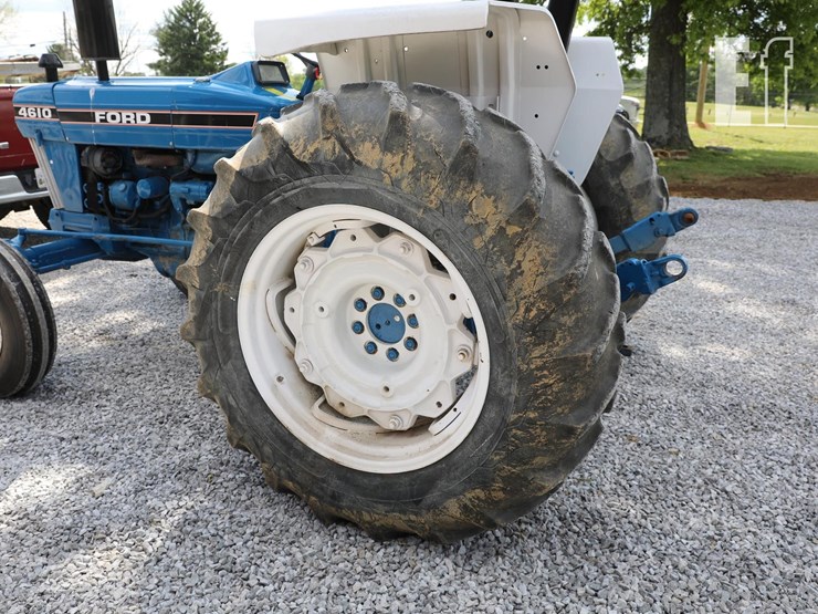 ford-4610-image-6