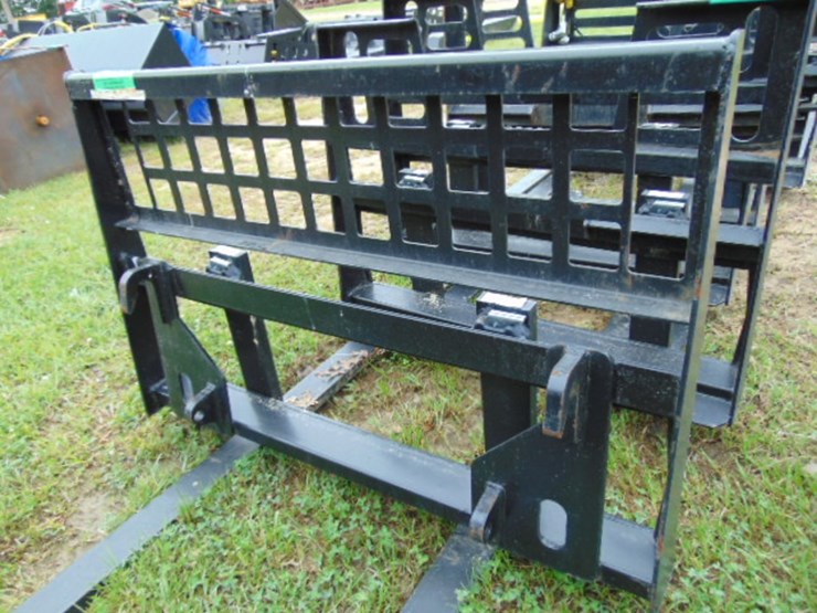 global-solid-fork-hanger-w/-48"-forks-image-2