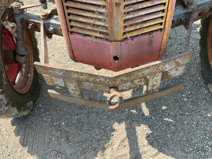 massey-ferguson-35-image-10