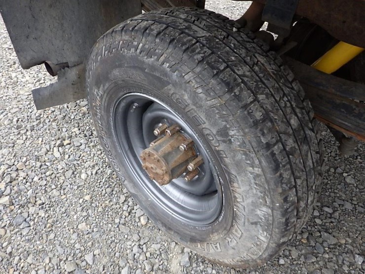 1994-ford-f350-image-25