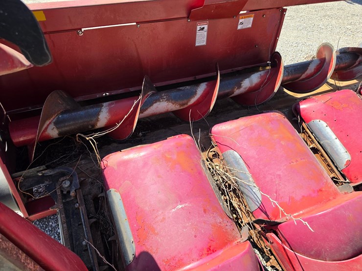 2010-case-ih-2208-image-3