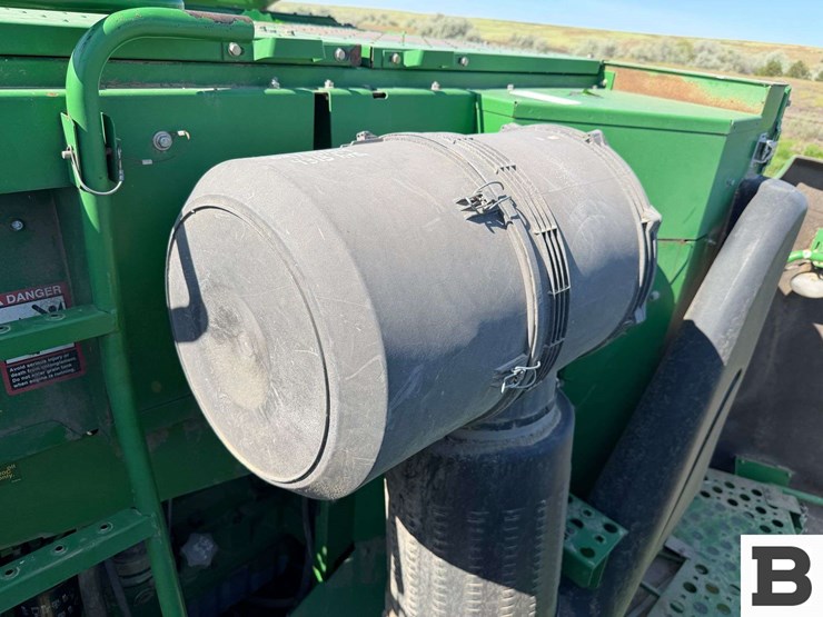 2009-john-deere-9770-sts-image-106