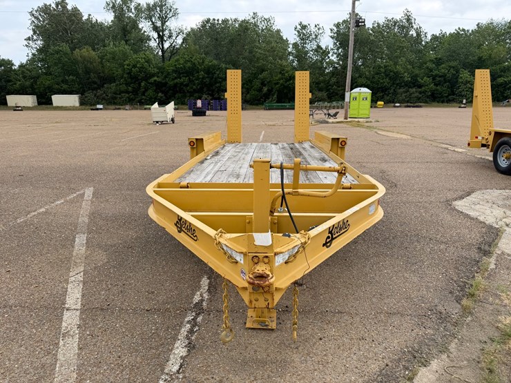 #9120-•-2022-belshe-18'-bumper-pull-trailer-image-1