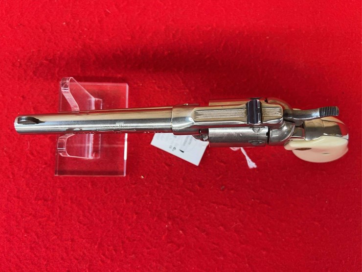 high-standard-double-nine-revolver-.22-caliber-image-5