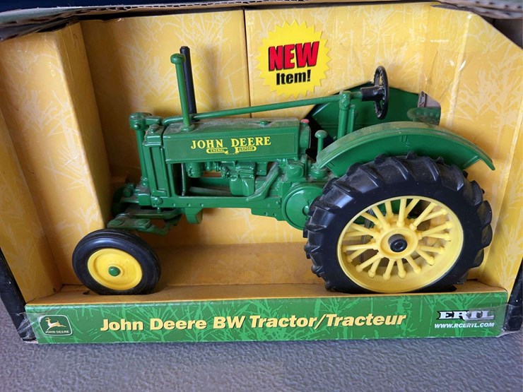 john-deere-model-a-image-9