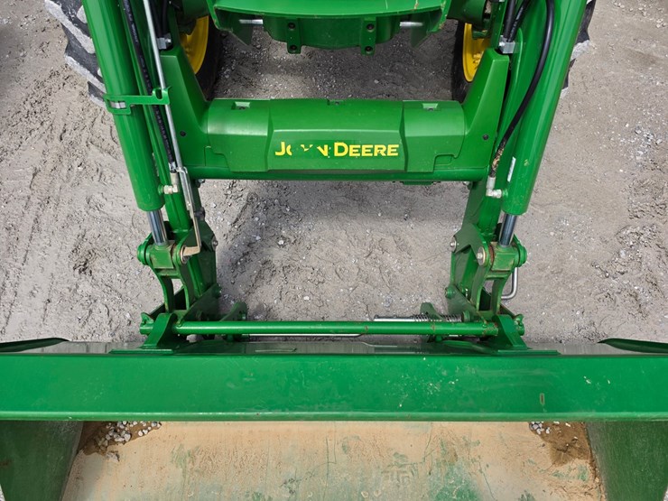 2022-john-deere-5090e-image-5
