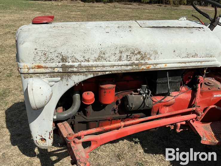 ford-8n-image-13