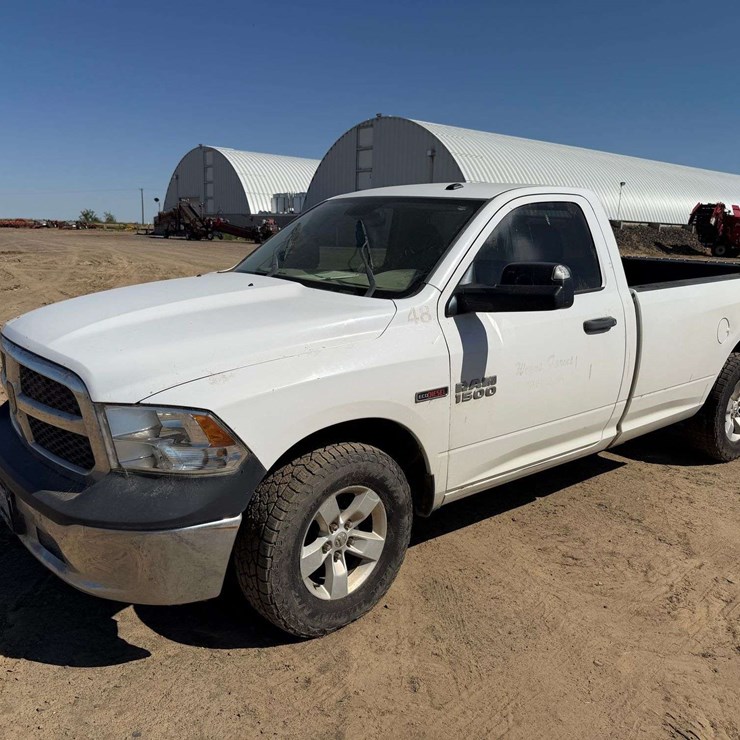 2015 DODGE 1500