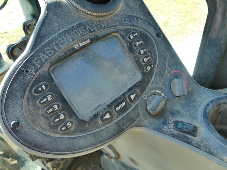 2015-bobcat-e35i-image-14