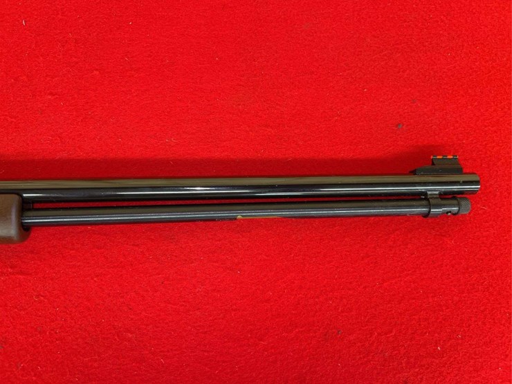 henry-repeating-arms-h001v-lever-action-rifle-.17-hmr-image-9