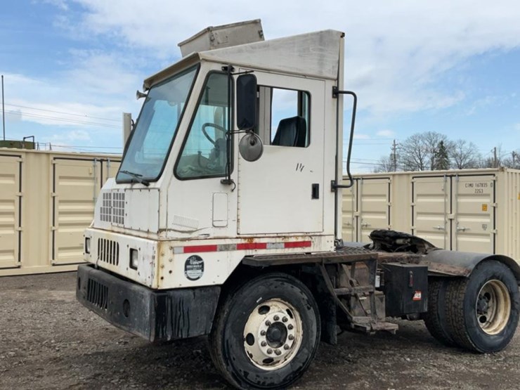 #1950-•-2005-klamar-30-yard-truck-image-1