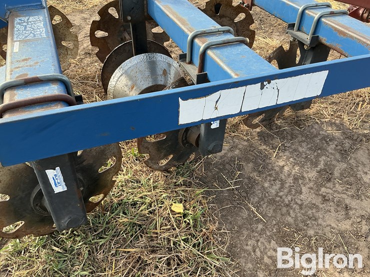 blu-jet-track-closer-image-15