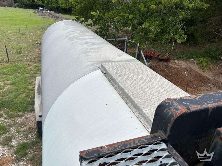 2002-harmon-steel-barrel-7,000-gallon-asphalt-t/a-tanker-trailer-image-19