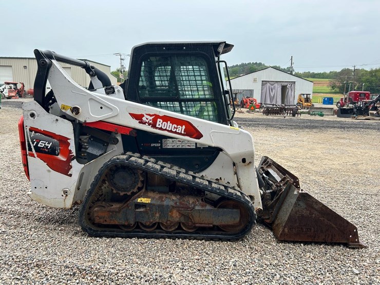 2020-bobcat-t64-image-5