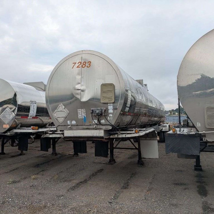 1993 Brenner 307 SS Insulated T/A Chemical Tanker Trailer