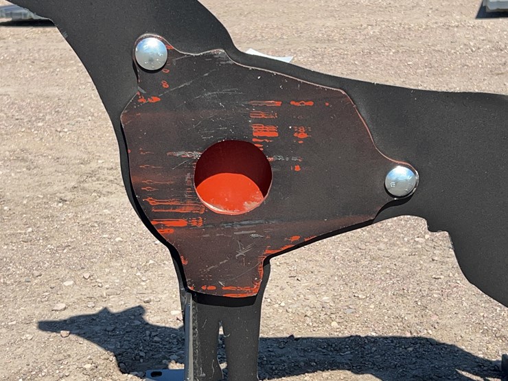 ar500-steel-coyote-shooting-target-with-heart-flapper-image-5