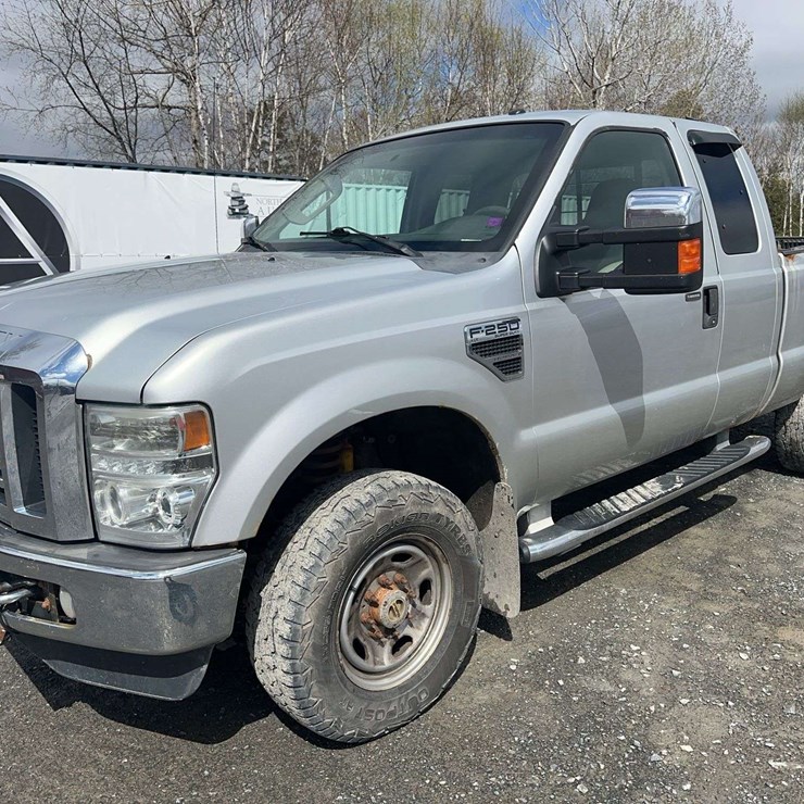 2010 FORD F250 XLT