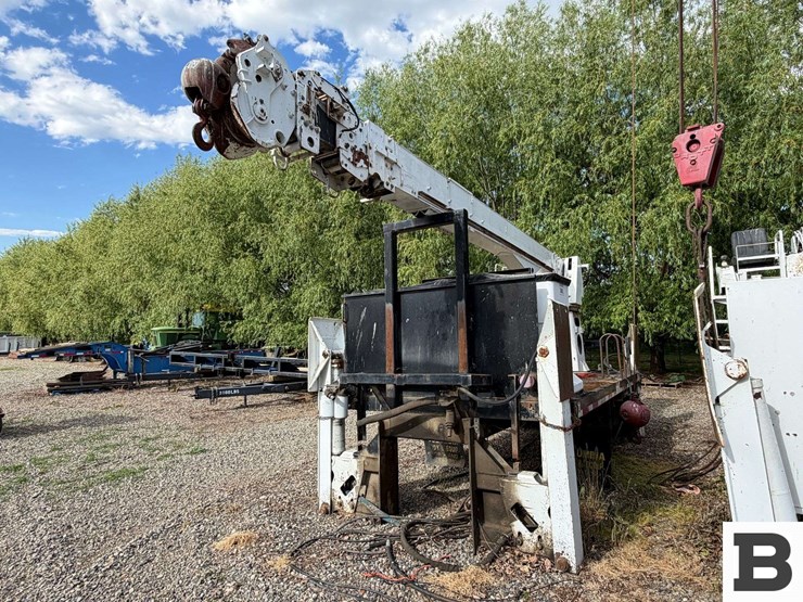 pitman-polecat-p70-digger-derrick-bed---prosser,-wa-image-5