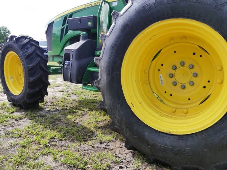 2023-john-deere-5105m-image-7