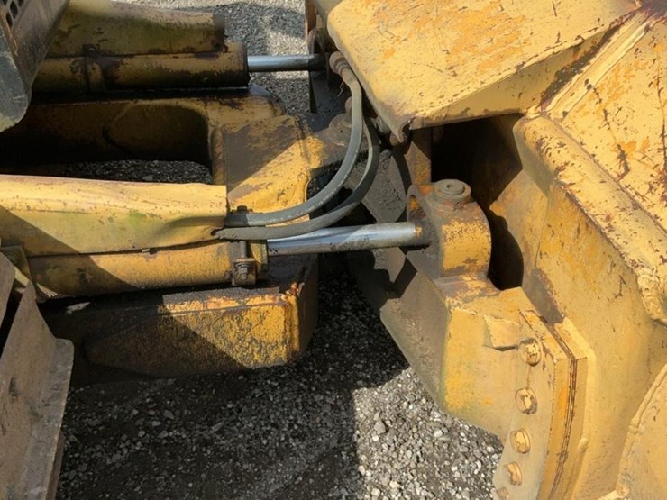1983-john-deere-550-image-18