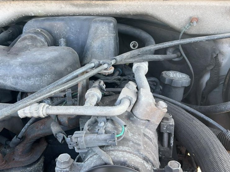 2006-chevrolet-silverado-1500-image-16