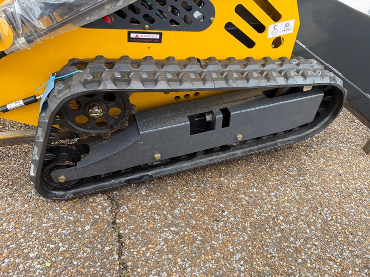 #9127-•-(new)-stand-on-mini-skid-steer-ssl60-image-7