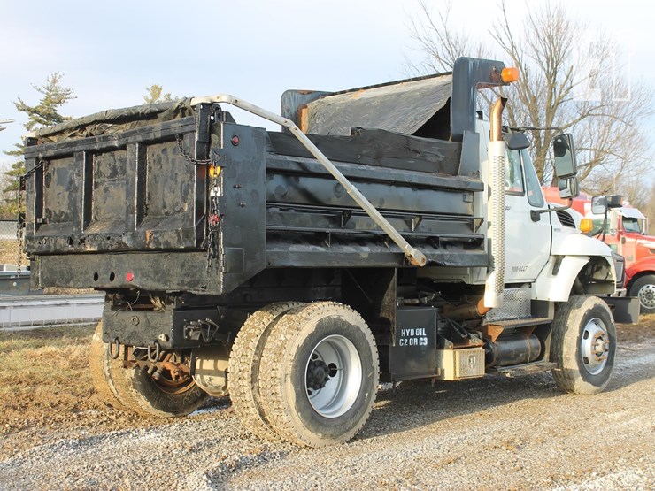 2011-international-workstar-7400-image-4