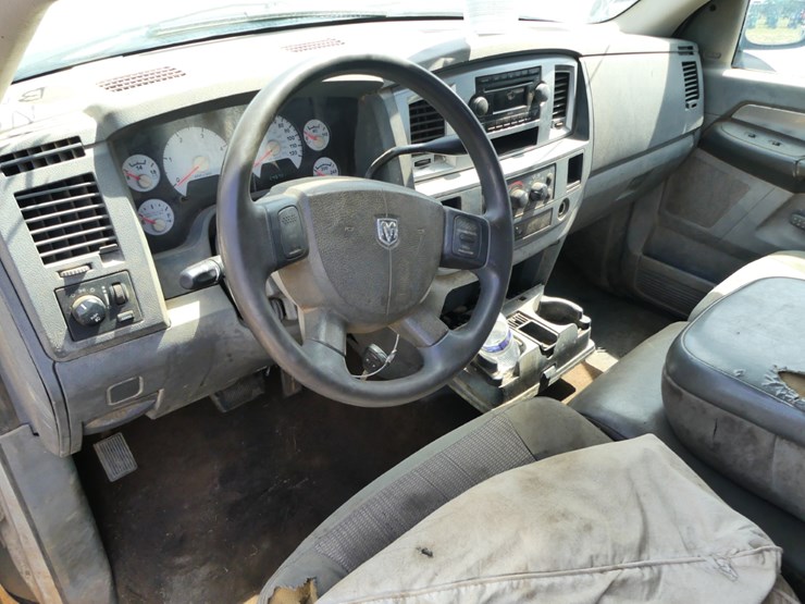 2007-dodge-ram-3500-image-10