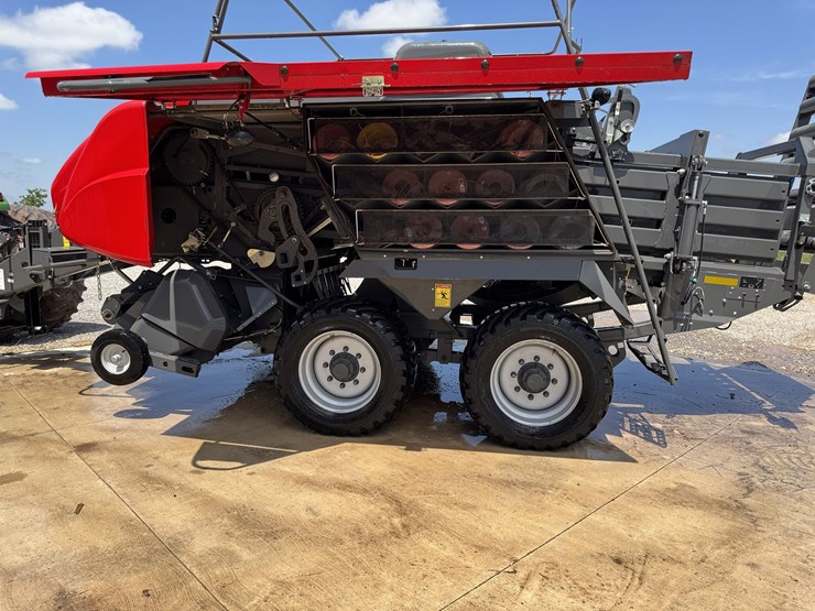 2021-massey-ferguson-2270-image-57