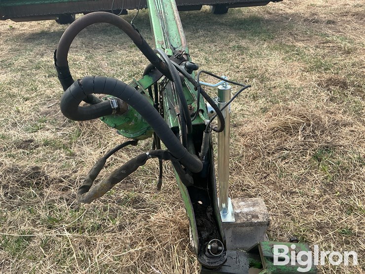 john-deere-1600-image-11