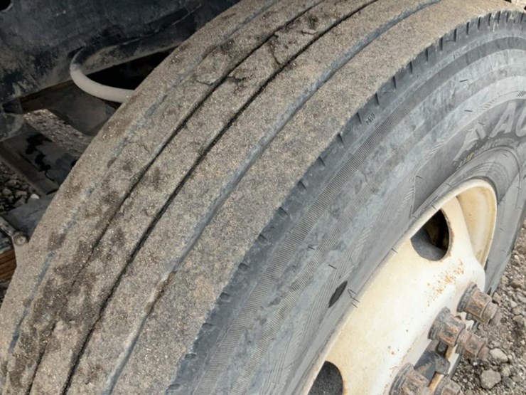 #1950-•-2005-klamar-30-yard-truck-image-35
