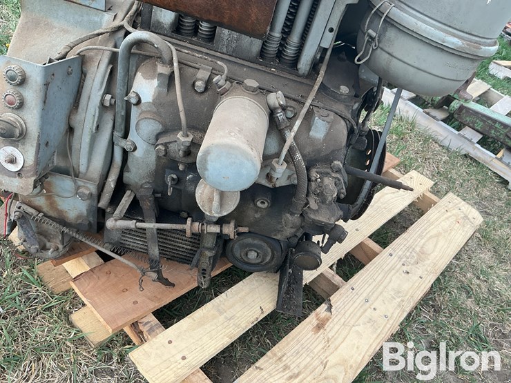 deutz-2-cyl-diesel-engine-image-11