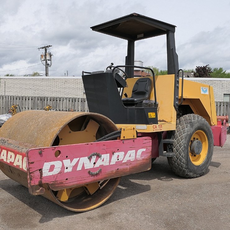 DYNAPAC CA151D
