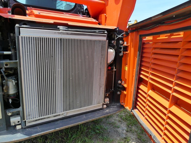 2022-kubota-svl75-2-image-9