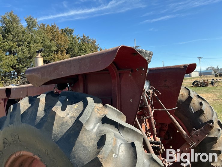 1972-farmall-656-2wd-tractor-image-19