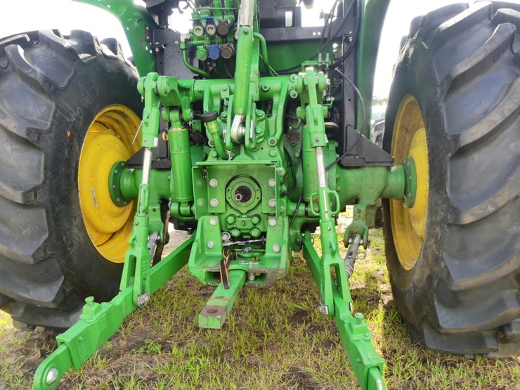 2024-john-deere-5120m-image-5
