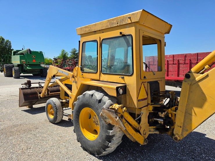 1995-deere-410d-image-14
