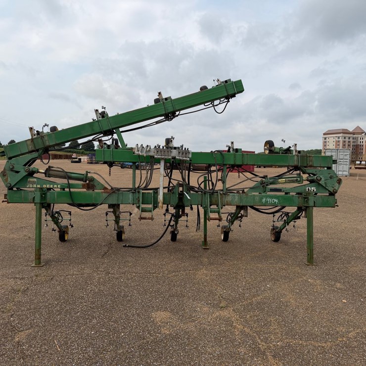 JOHN DEERE 85