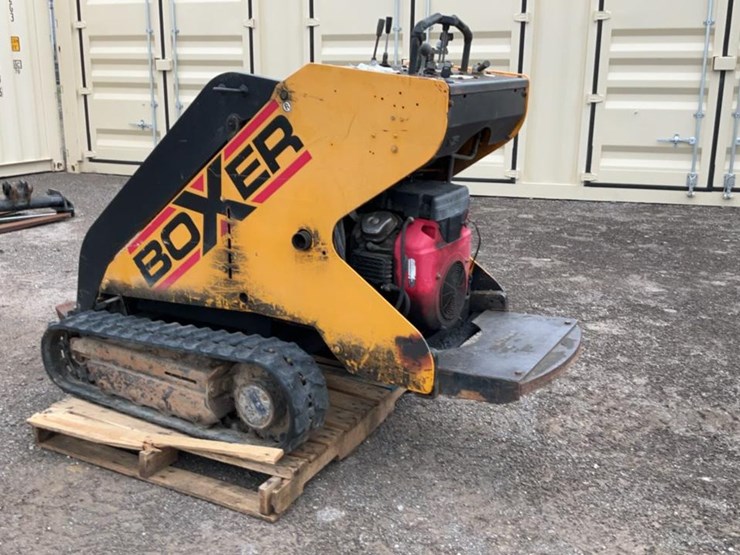 #1050-•-boxer-mini-skid-steer-loader-image-3