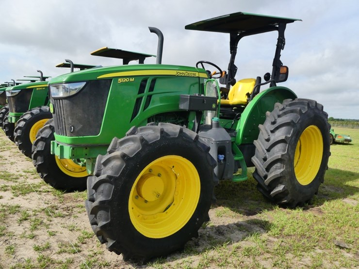 2024-john-deere-5120m-image-2